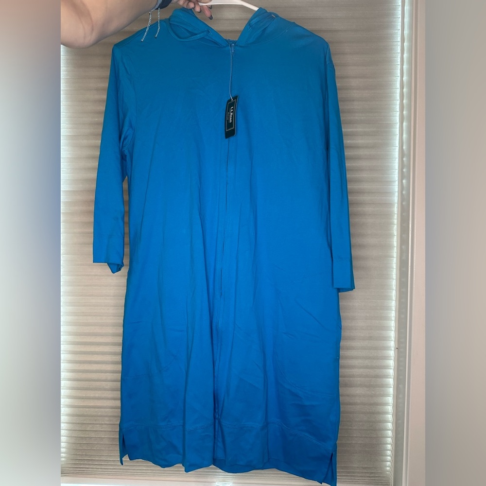 L.L. Bean Blue Women’s Zipper Swimsuit Coverup with Hood and Pockets